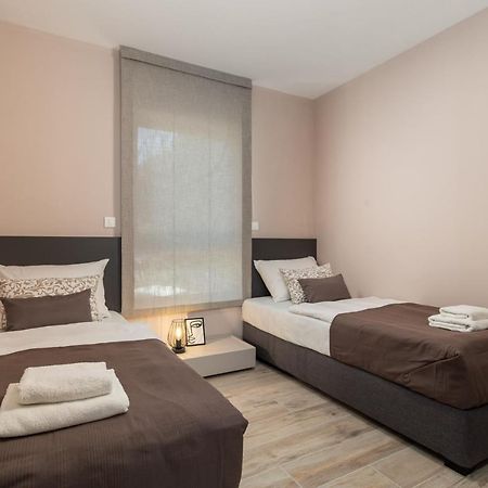 Apartment Hana Pjescana Uvala Ngoại thất bức ảnh